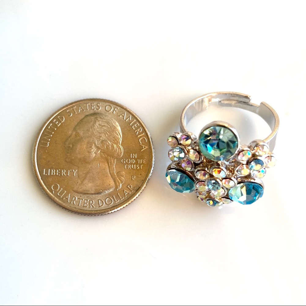 ✨New without Tags Stunning Adjustable Cocktail Ring - Picture 6 of 6